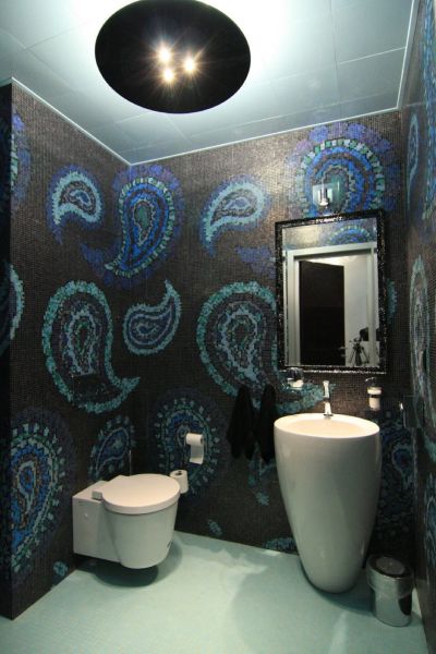 Туалет в синих тонах