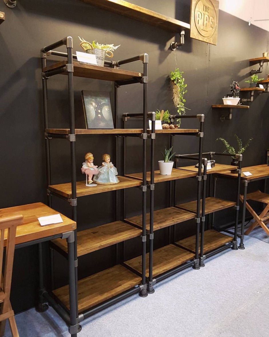 Стеллаж из водопроводных труб