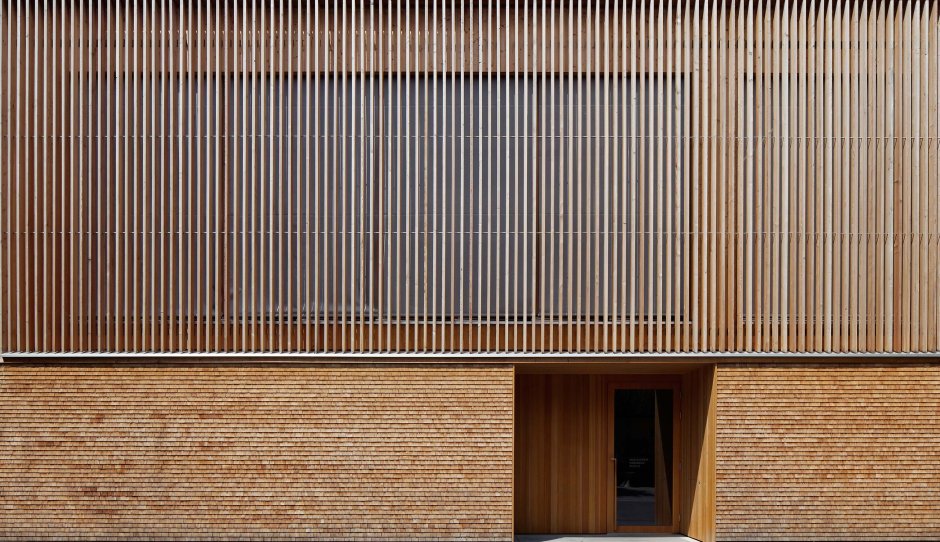 Ламели на фасаде