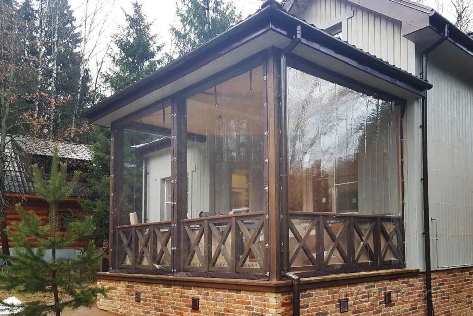 Козырек из поликарбоната