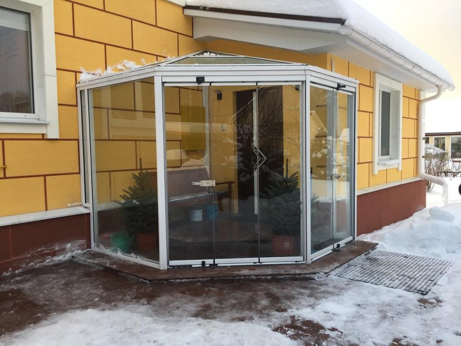 Rehau остекление веранды