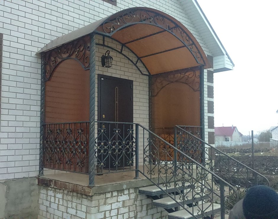 Крыльцо из поликарбоната