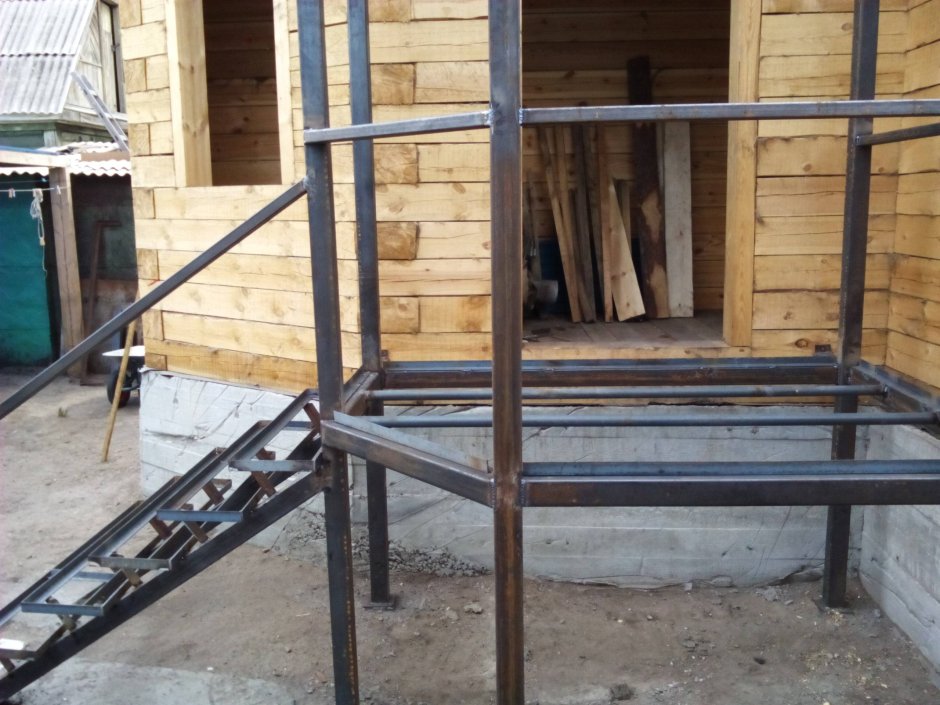 Каркас крыльца