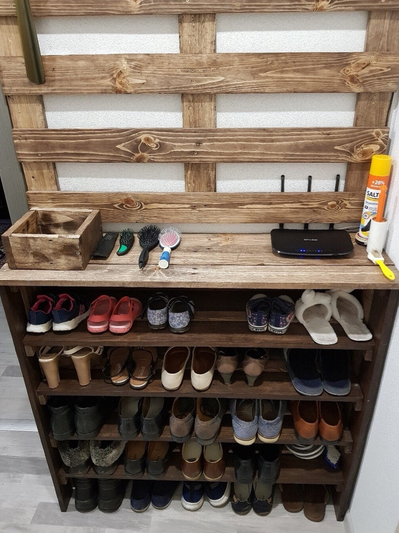 Стеллаж в прихожую в стиле лофт