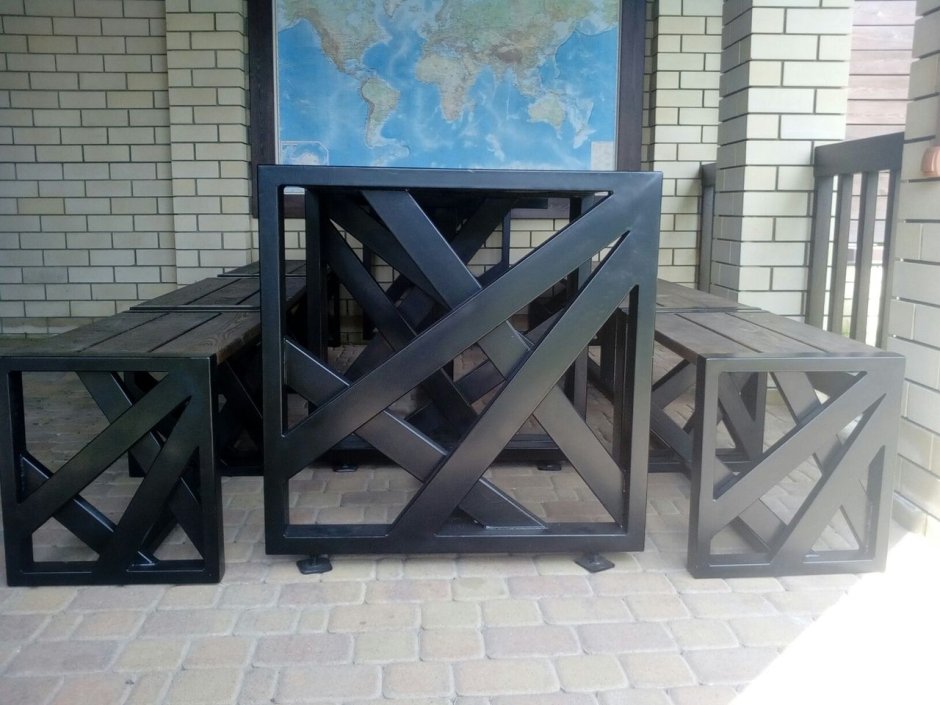 Мебель в беседку в стиле лофт из металла