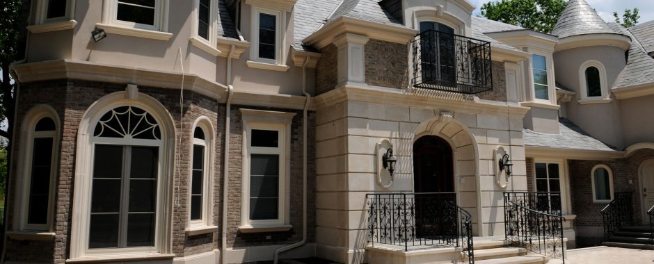 Травертин iz Plitki фасад