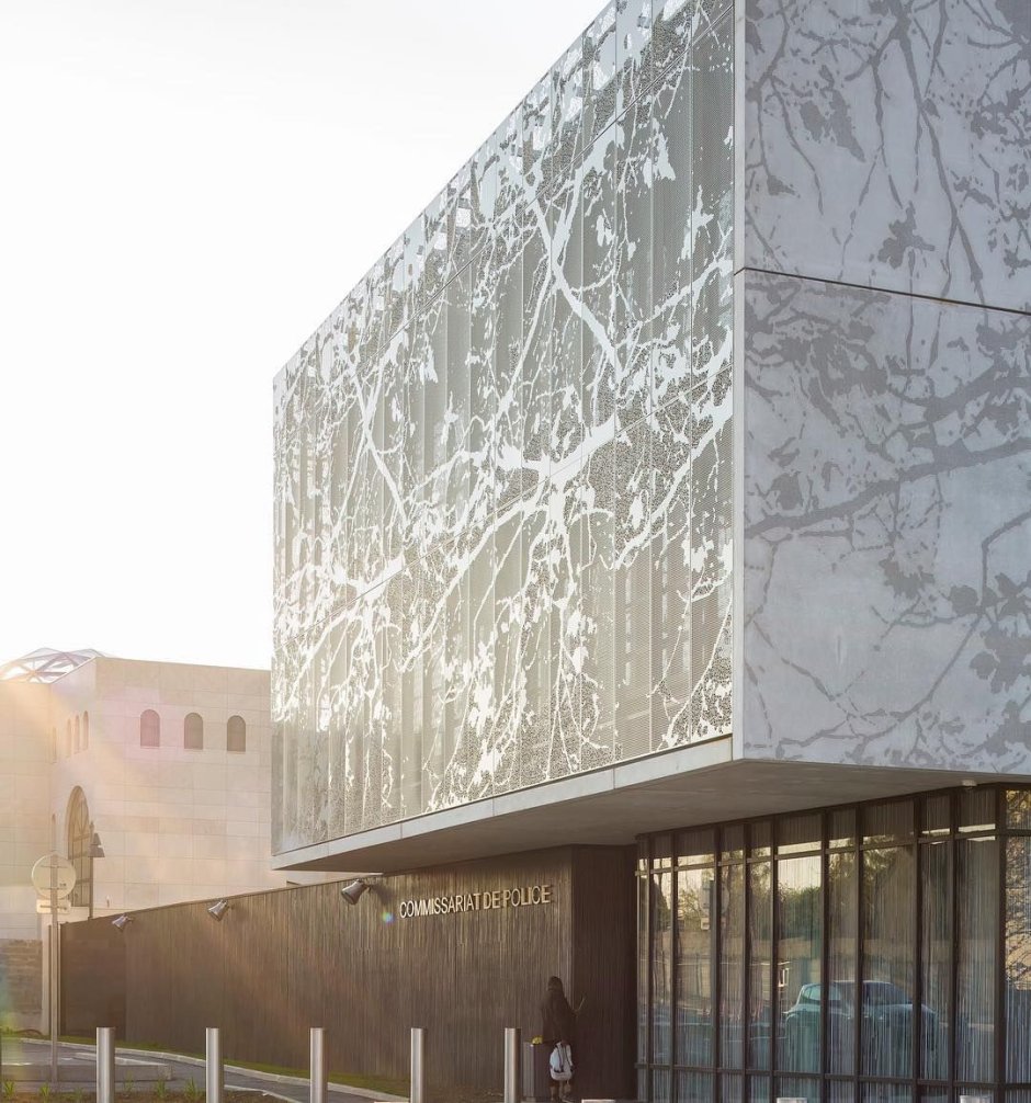 Перфорированные панели для фасада