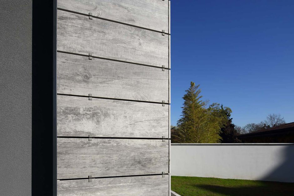 Вентфасад с крупноформатным керамогранитом