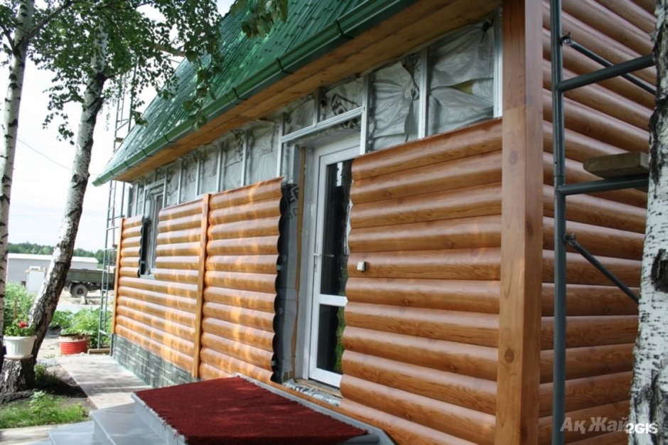 Блок Хаус металлосайдинг дом