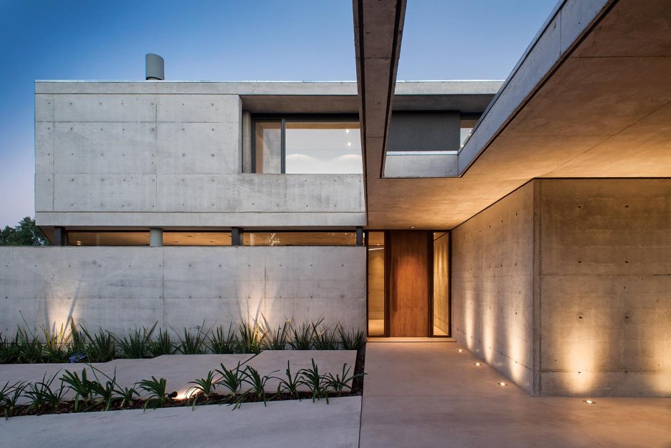 Дом из бетона