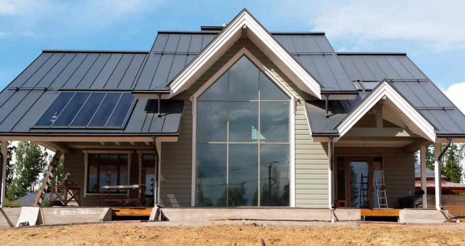 Фальцевая кровля на доме