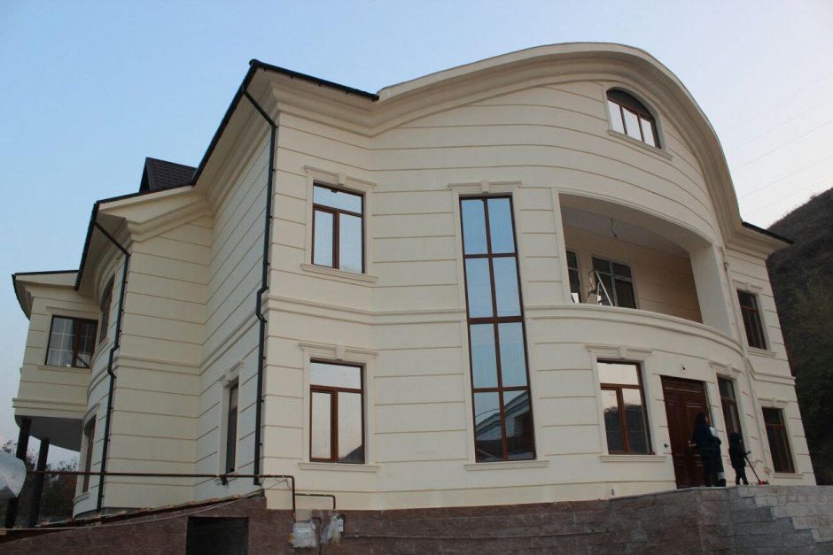 Дом жидкий травертин