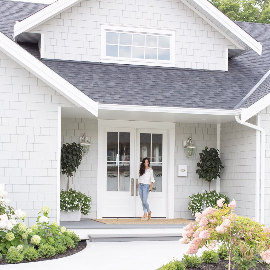 Фасад серый с белым