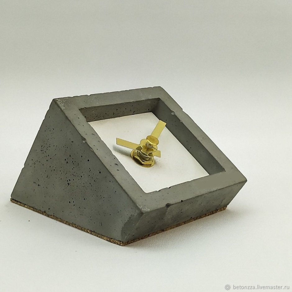 Бетонные часы лофт