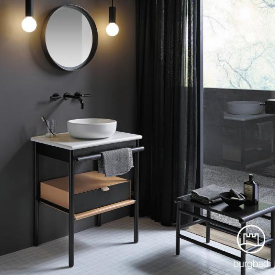 Стеллаж для раковины в ванной