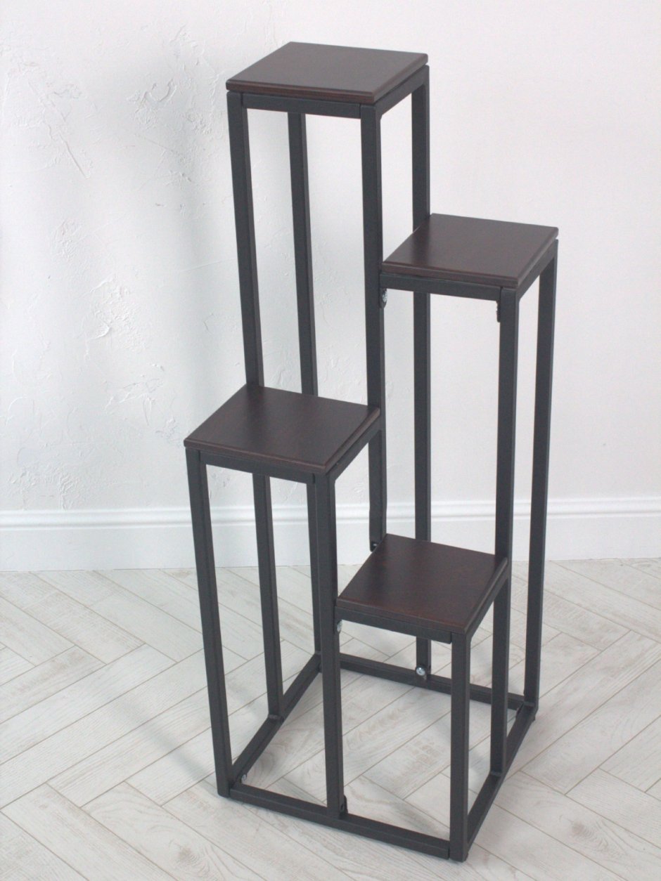 Этажерка из металла и дерева лофт