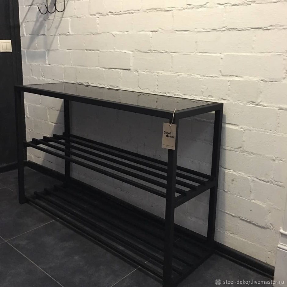 Скамейка в прихожую в стиле лофт