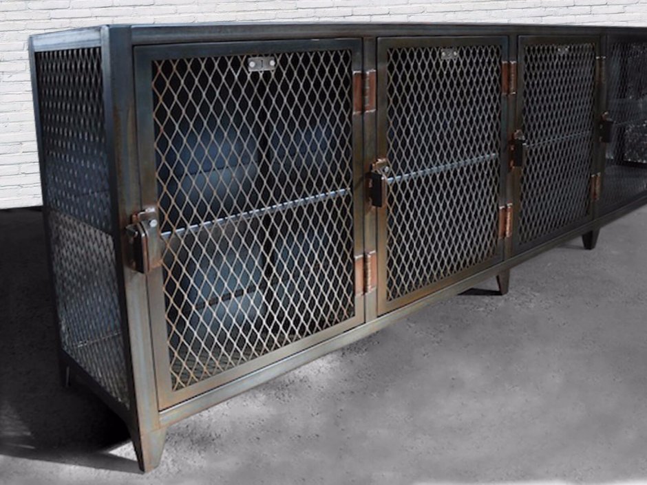 Металлический шкаф сетка