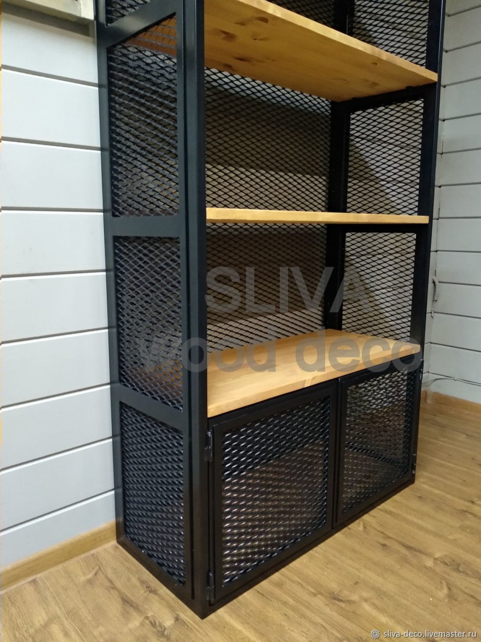 Металлический шкаф лофт с сеткой Grid