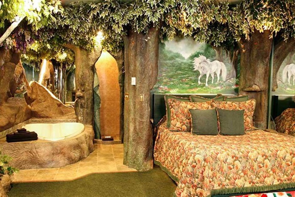 Комната в сказочном стиле