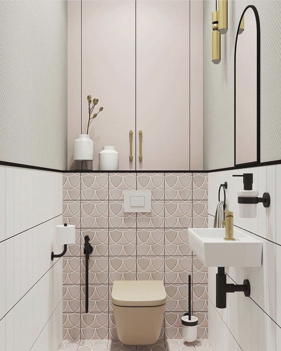 Современный интерьер спальни с ярким декором 2021