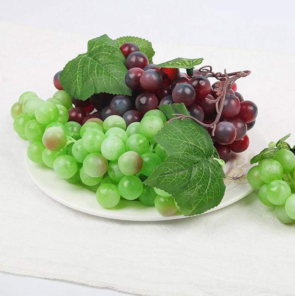 Украшение кухни искусственным виноградом