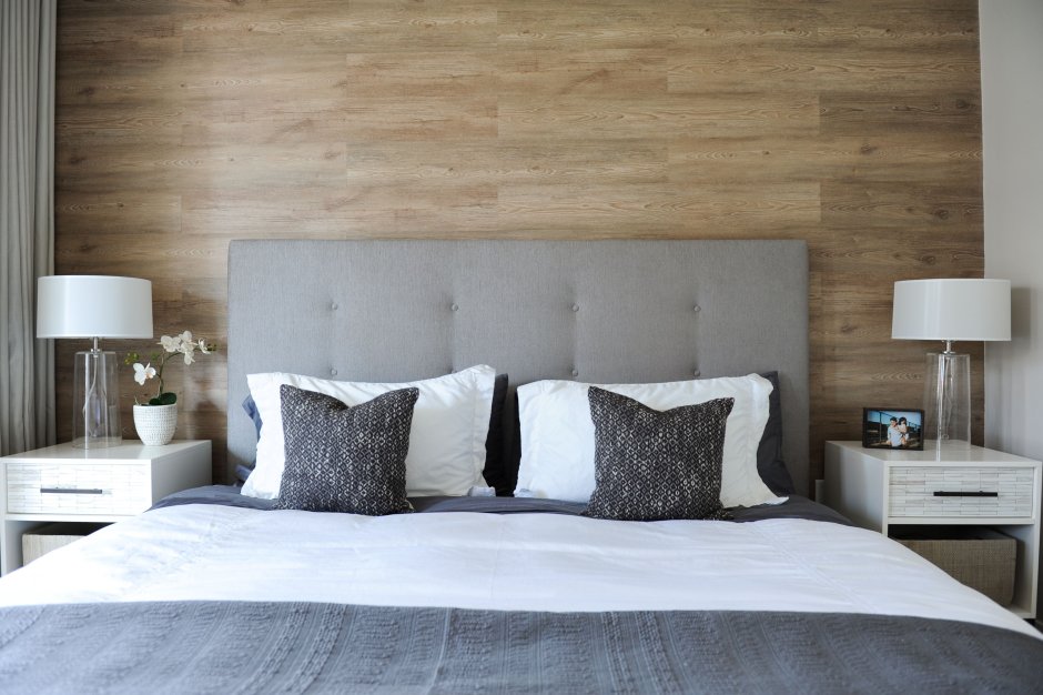 Изголовье кровати из ламината