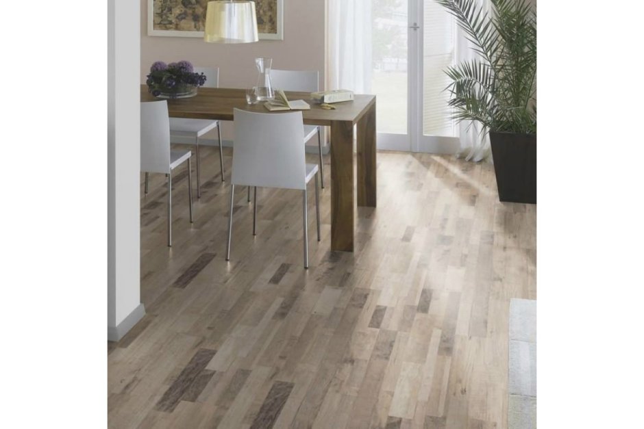 Деревянный пол