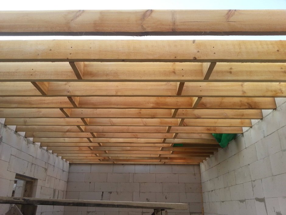 Черновой потолок