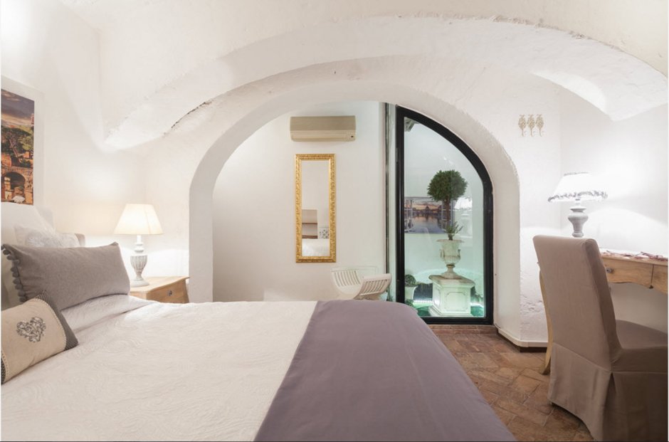 Арочный потолок в квартире