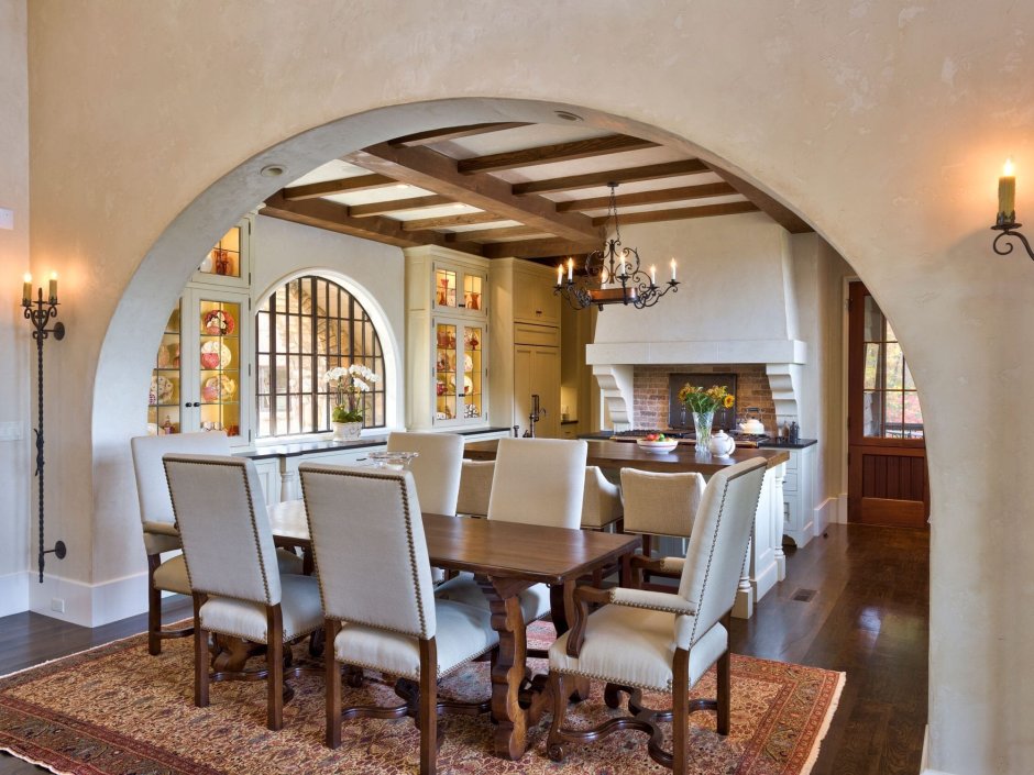 Кухня гостиная с аркой