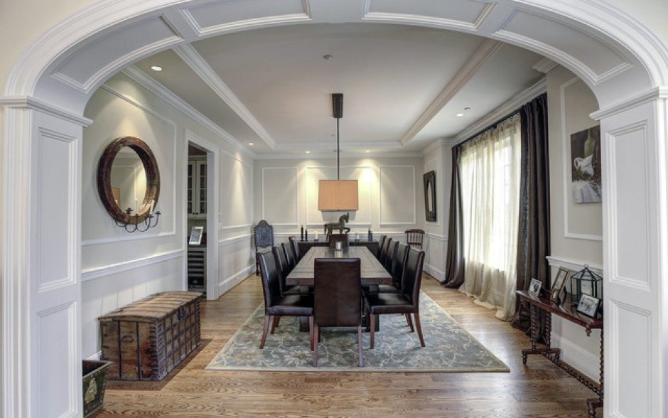 Современная лепнина на потолке