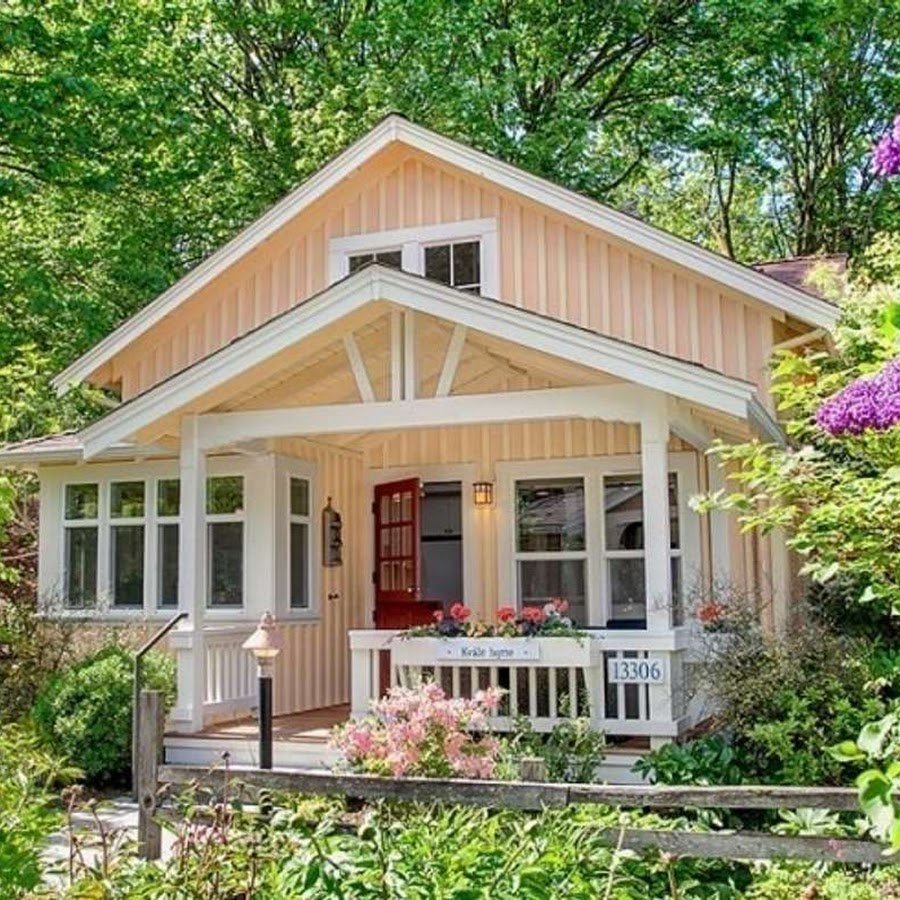 Тини Хауз с терассой в России