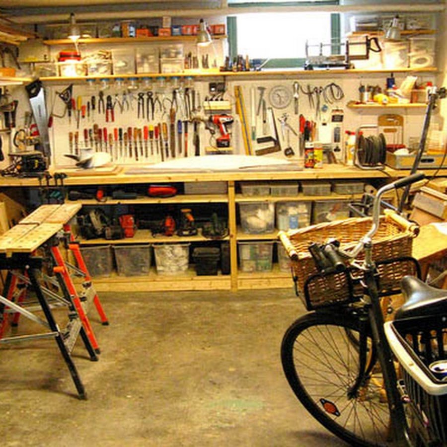 Мастерская в гараже