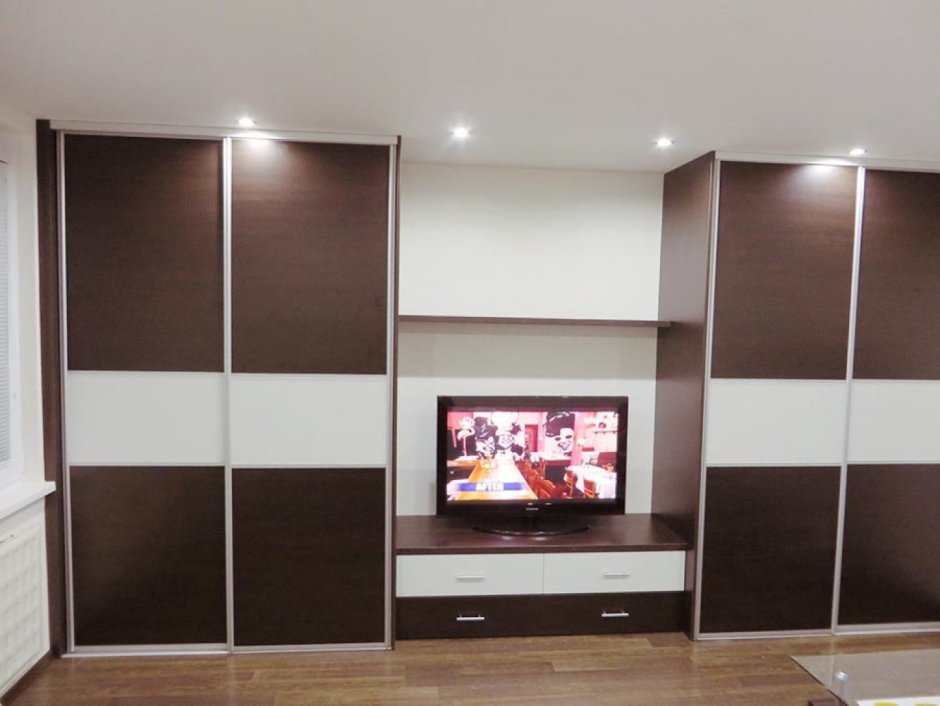 Шкаф-купе радиусный 3-1 аристо