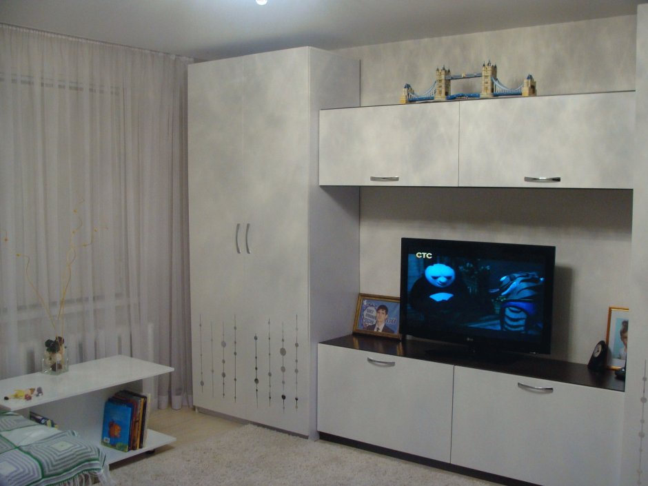 Шкаф-купе в гостиную