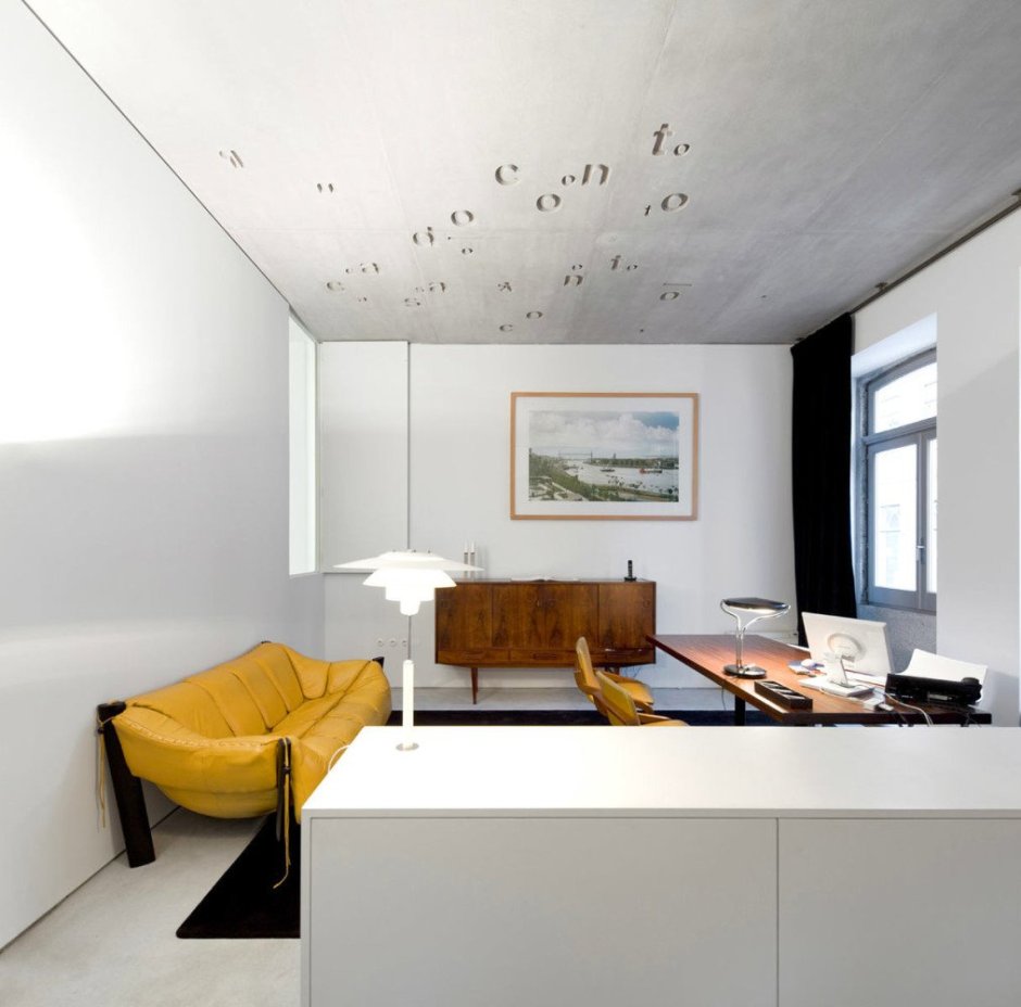 Потолок Минимализм