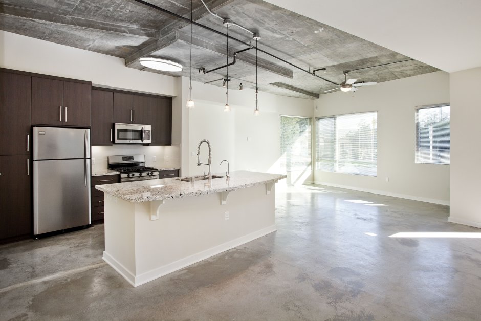 Потолок под бетон