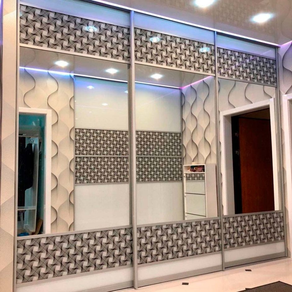 Фасады купе с зеркалом