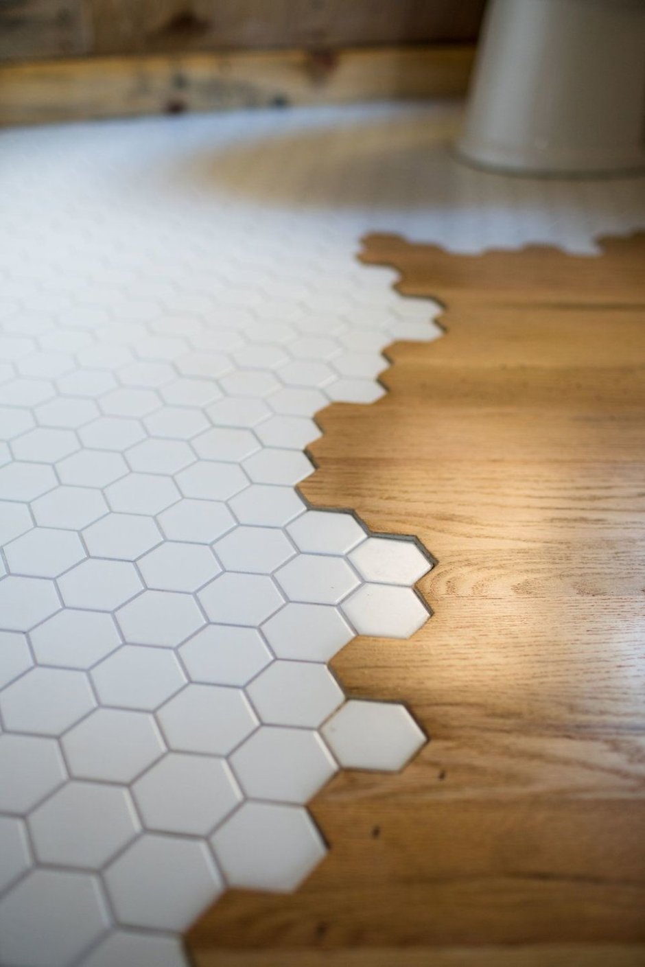 Шестигранная плитка с ламинатом