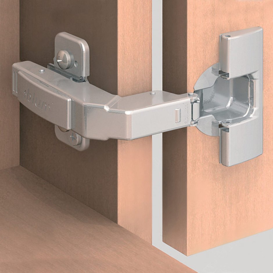 Крепление жалюзийных дверей