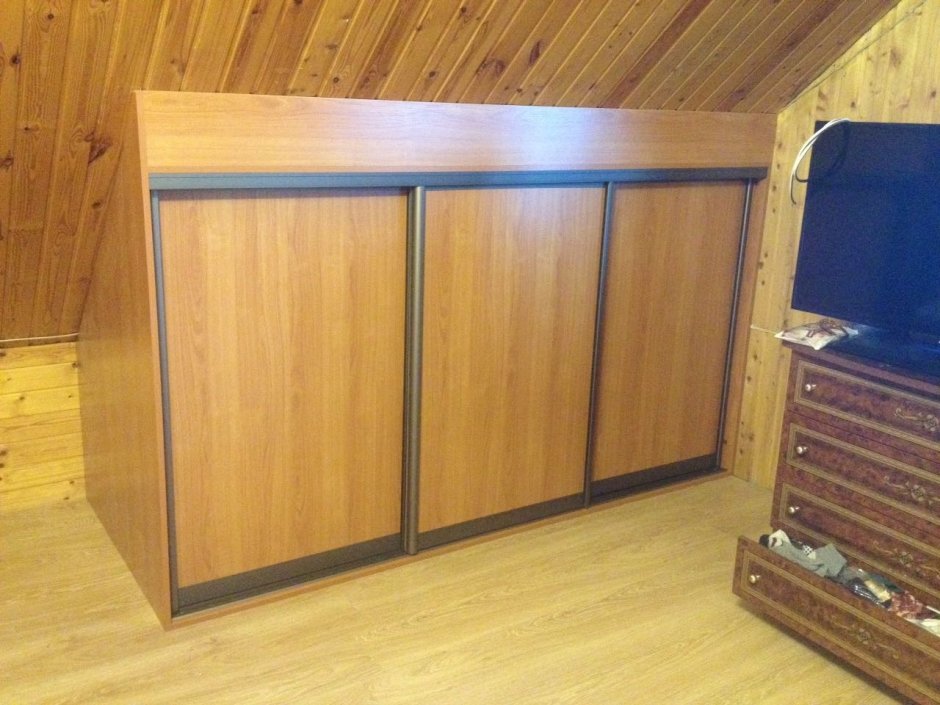 Встроенный шкаф