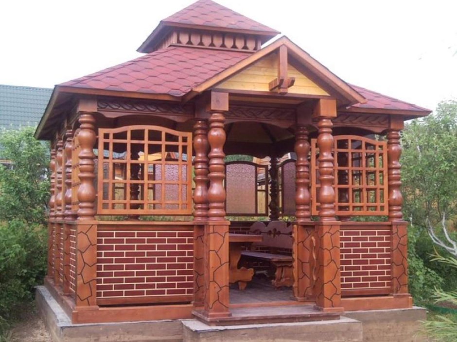 Беседка в стиле рустик