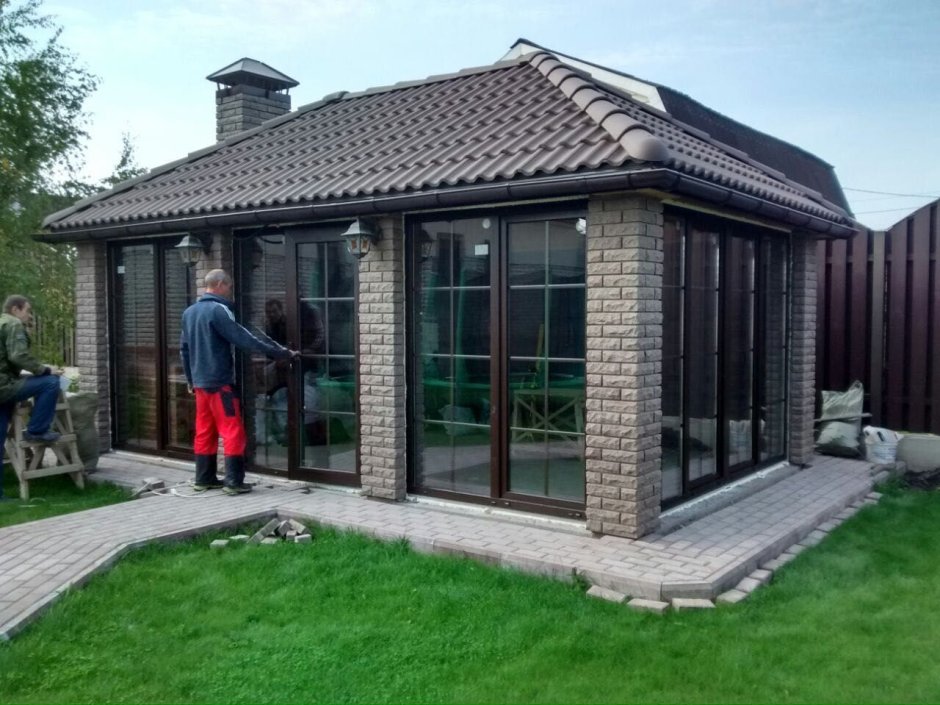 Беседка остекление Алютех