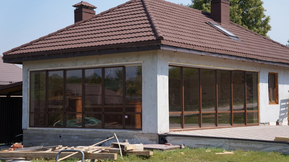 Беседка с панорамным остеклением