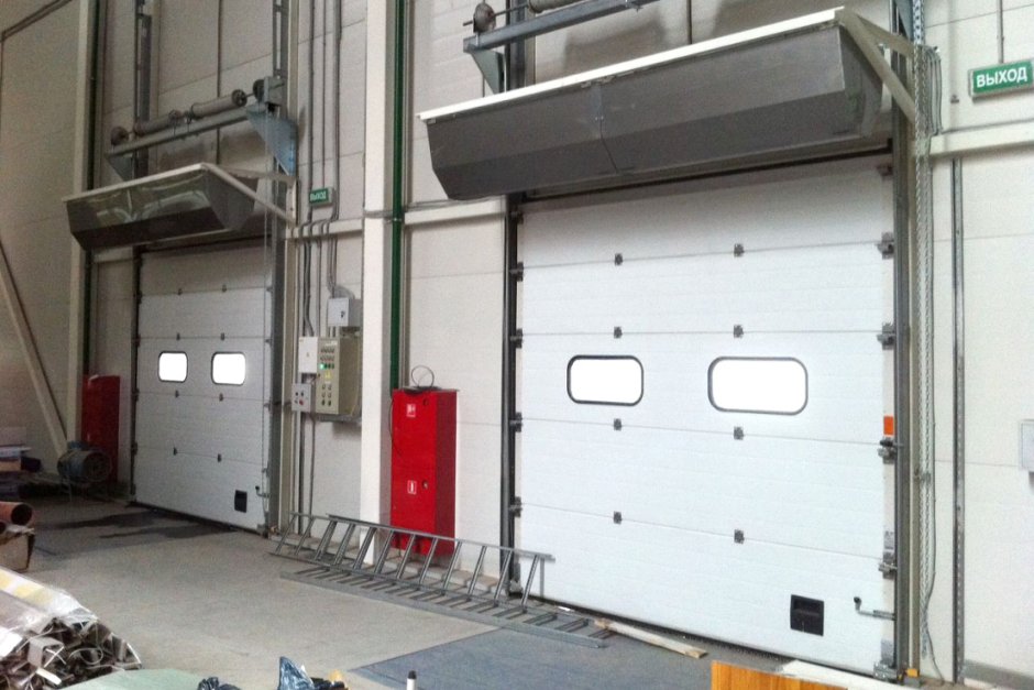 Тепловая завеса для промышленных ворот Тепломаш