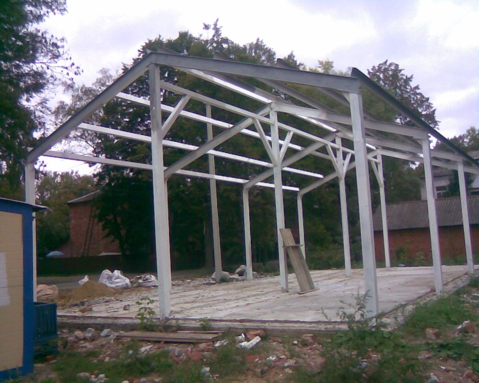 Металлический каркас для гаража