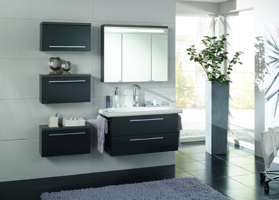 Подвесная мебель в ванную комнату