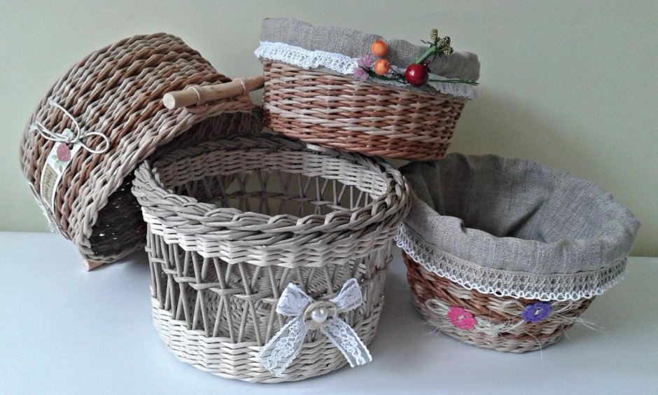 Кукольная мебель из газетных трубочек