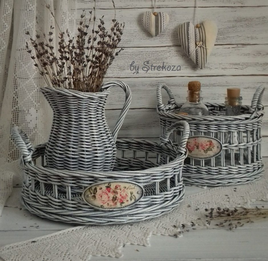 Плетеный абажур из газетных трубочек